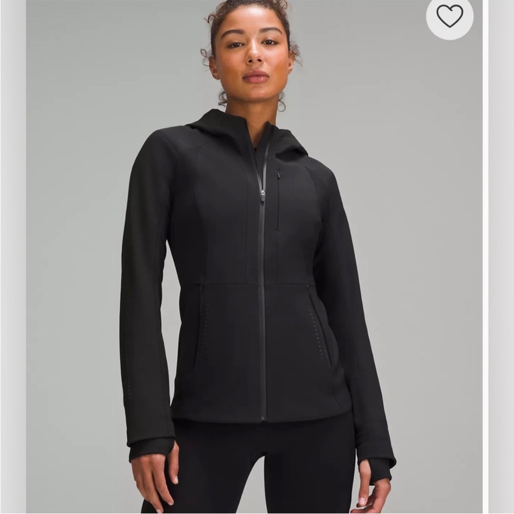 lululemon cross chill jacket size 2